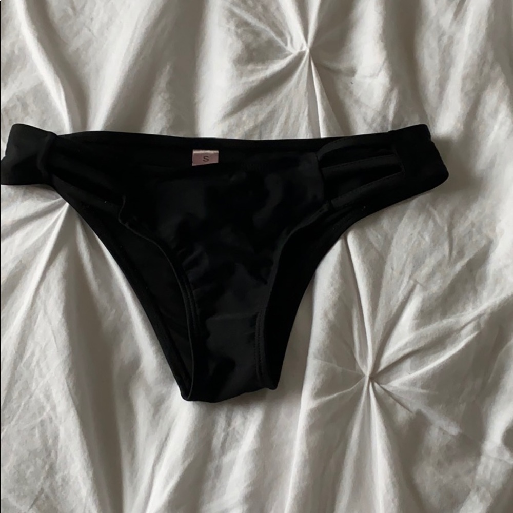 Black strappy bikini bottoms